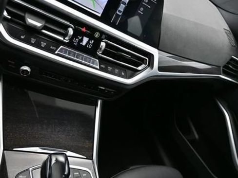 Used 2020 BMW 330i xDrive Sedan w/ Convenience Package AWD/4WD image 20