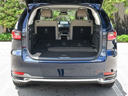 Used 2024 MAZDA CX-90 Plug-In Hybrid w/ Premium Pkg image 4