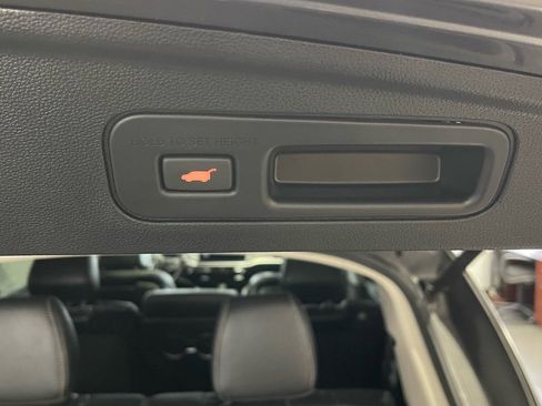 Used 2025 Acura MDX FWD w/ Technology Package image 39