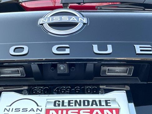 New 2026 Nissan Rogue SV w/ Cold Weather Package AWD/4WD image 13