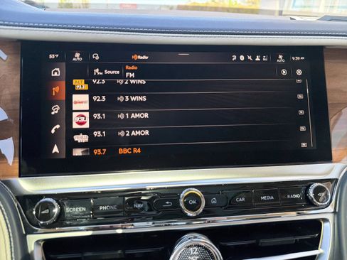 New 2026 Bentley Flying Spur Plug-In Hybrid AWD/4WD image 25