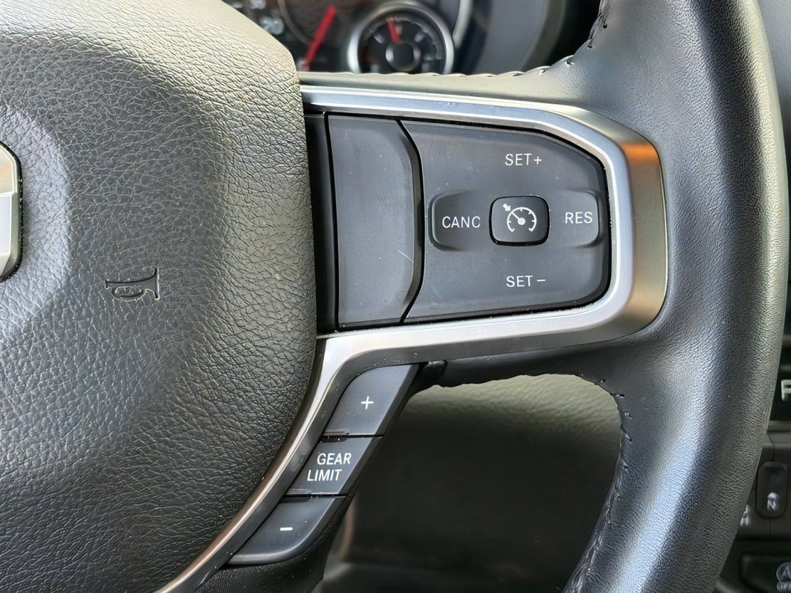 Used 2024 RAM 1500 Big Horn AWD/4WD image 24