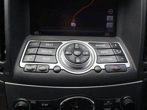 Used 2010 INFINITI G37 Sport w/ Navigation Pkg image 29