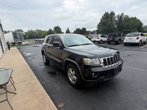 Used 2012 Jeep Grand Cherokee Laredo AWD/4WD image 7