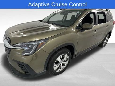 Used 2025 Subaru Ascent Premium image 8