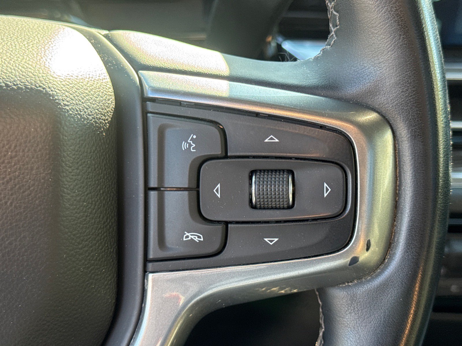 Used 2024 Chevrolet Silverado 3500 LT w/ Convenience Package AWD/4WD image 20