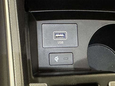 Used 2023 Hyundai Santa Fe Calligraphy image 29