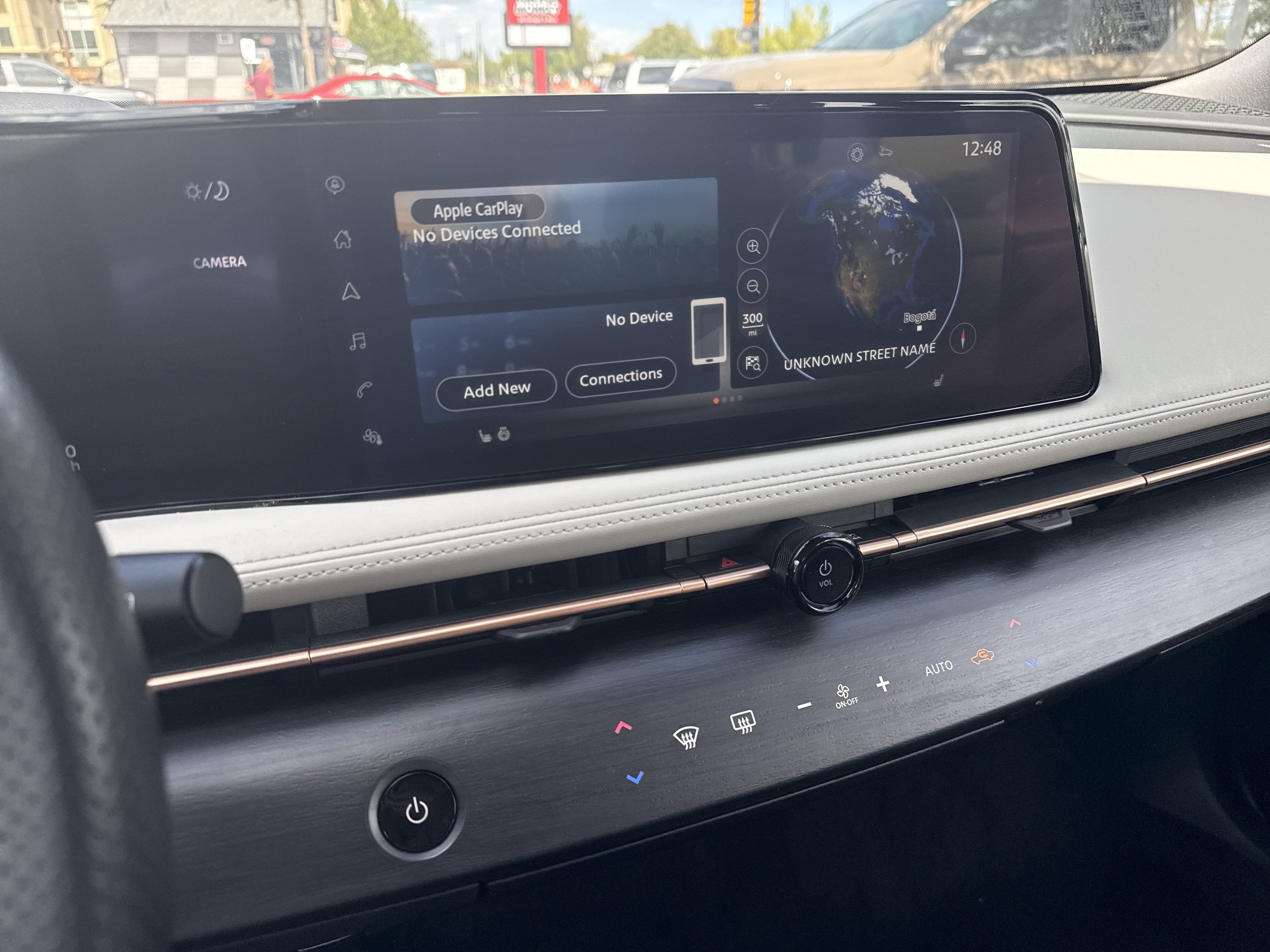 Certified 2024 Nissan Ariya AWD image 17