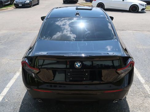 Used 2024 BMW 230i Coupe w/ Convenience Package RWD image 11