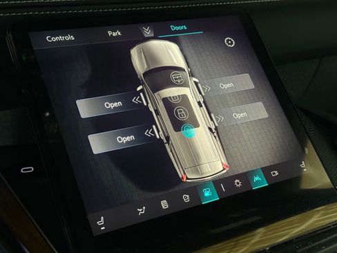 New 2025 Cadillac Escalade Premium Luxury Platinum image 32