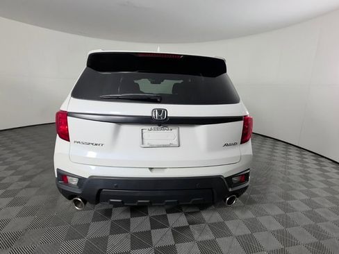 Used 2023 Honda Passport EX-L image 6