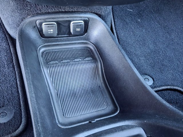 Used 2021 Chrysler Pacifica Touring w/ S Appearance Package FWD image 24