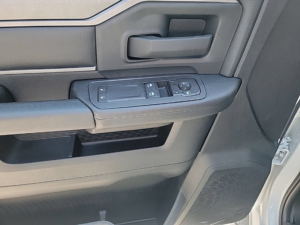 New 2026 RAM 3500 Tradesman AWD/4WD image 5