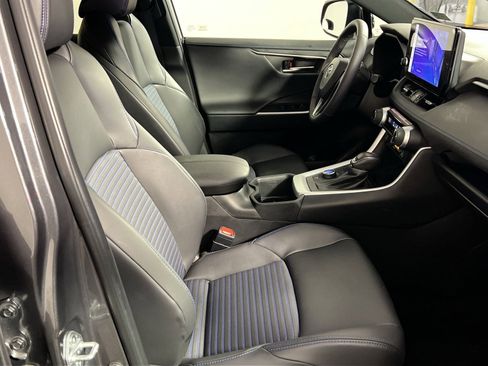 Used 2024 Toyota RAV4 XSE w/ Weather Package image 28
