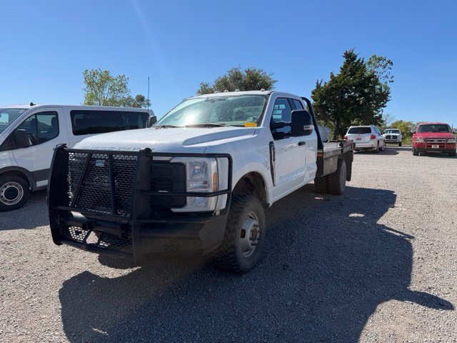 Used 2024 Ford F350 XL w/ Snow Plow Prep Package AWD/4WD image 1