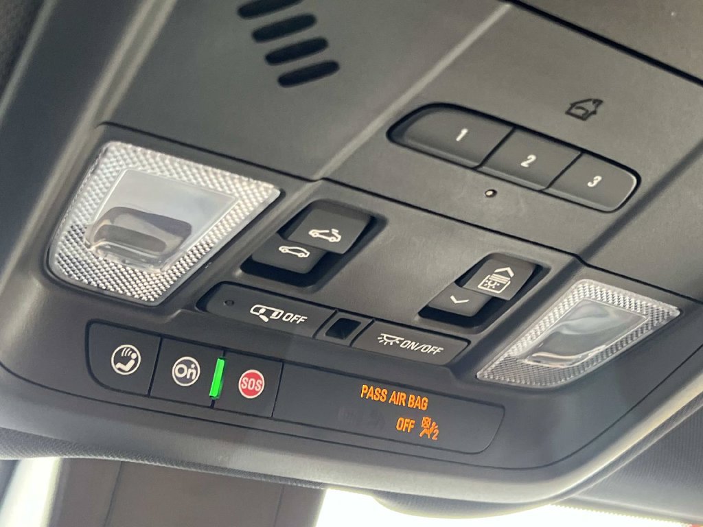 Used 2022 Chevrolet Equinox Premier AWD/4WD image 27