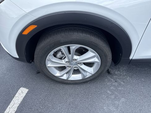 Used 2023 Buick Encore GX Preferred w/ Cold Weather Comfort Package image 9