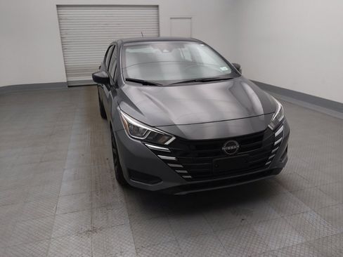 Used 2023 Nissan Versa S w/ Trunk Package image 14