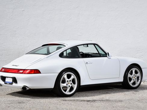 Used 1998 Porsche 911 Carrera S RWD image 10