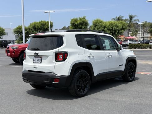 Used 2019 Jeep Renegade Altitude w/ Quick Order Package 2XM FWD image 7