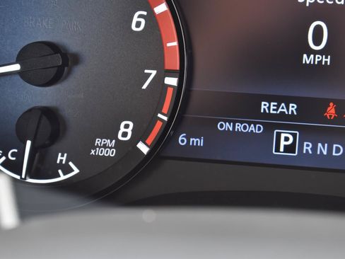 New 2026 Nissan Frontier PRO-4X w/ Pro-4x Convenience Package AWD/4WD image 37