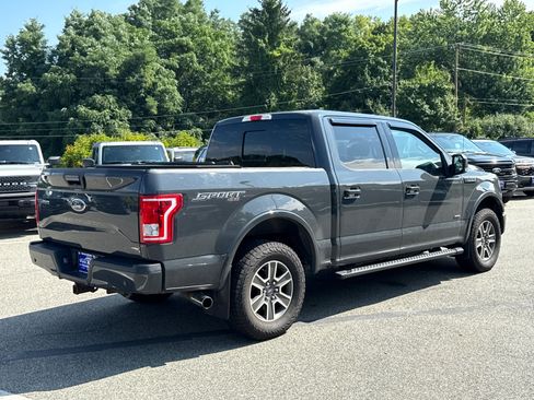 Used 2017 Ford F150 XLT w/ Equipment Group 302A Luxury AWD/4WD image 4
