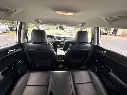Used 2021 Kia Sportage EX AWD/4WD image 18