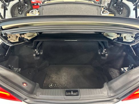 Used 2016 Mercedes-Benz SL 550 image 51