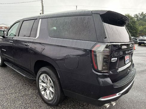 New 2026 Chevrolet Suburban Premier w/ Sun And Tow Package AWD/4WD image 7