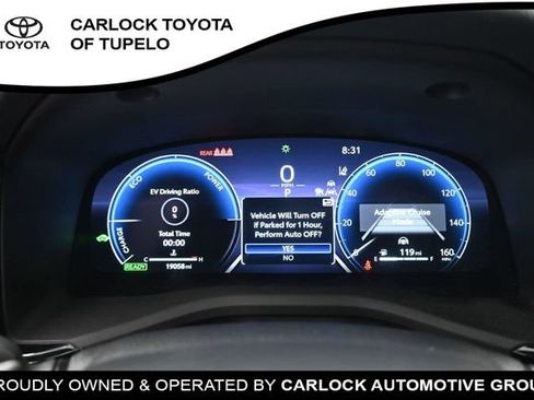 Used 2025 Toyota Camry XSE FWD image 17
