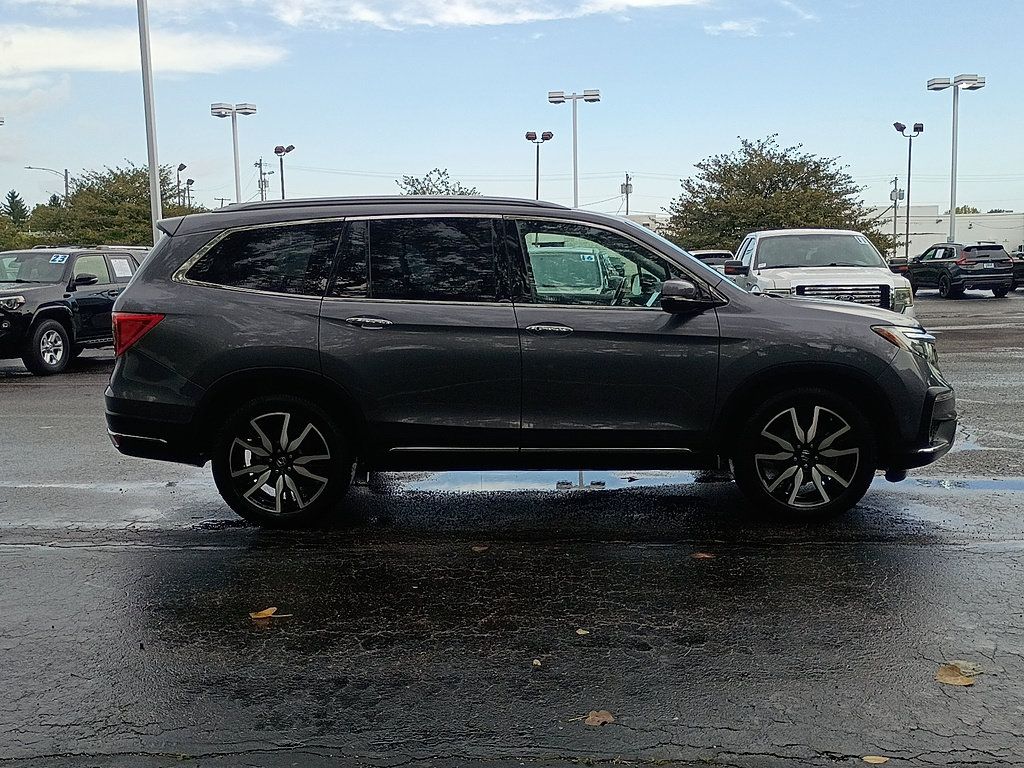 Used 2021 Honda Pilot Elite image 2