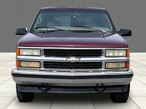 Used 1999 Chevrolet Tahoe Z71 w/ Comfort & Security Pkg AWD/4WD image 3