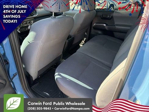 Used 2019 Toyota Tacoma SR5 AWD/4WD image 28