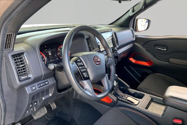 Used 2022 Nissan Frontier PRO-4X w/ Off-Road Protection Package AWD/4WD image 12