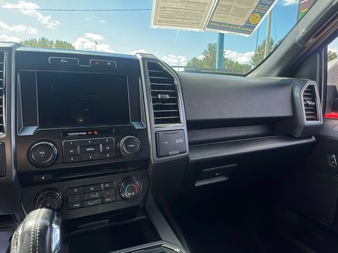 Used 2018 Ford F150 XLT w/ Equipment Group 302A Luxury image 13