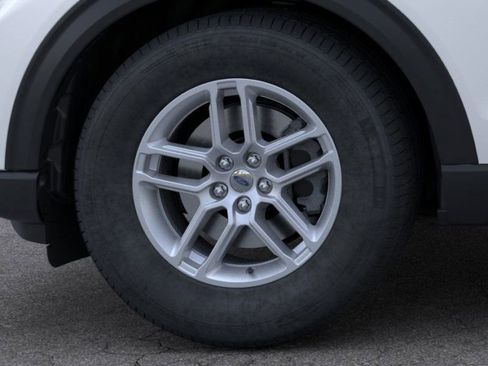 New 2025 Ford Explorer Active image 20