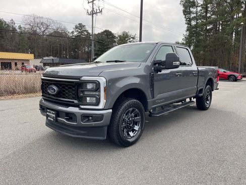 Used 2024 Ford F250 Lariat w/ Lariat Ultimate Package image 2