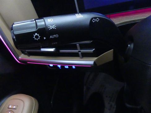 Used 2024 Hyundai Santa Fe Limited image 22