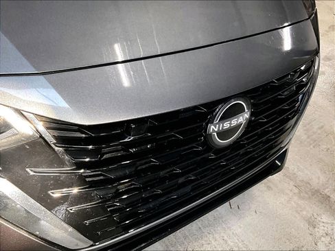 Used 2025 Nissan Sentra S image 32