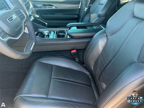 Used 2023 Jeep Wagoneer Series III w/ Rear Seat Video Group 1 image 12