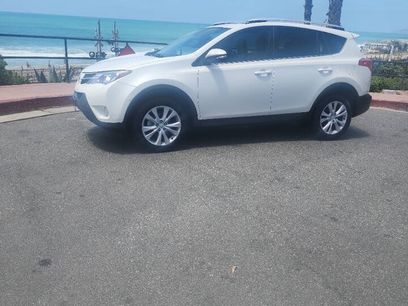 Used 2014 Toyota RAV4 Limited w/ Technology Package