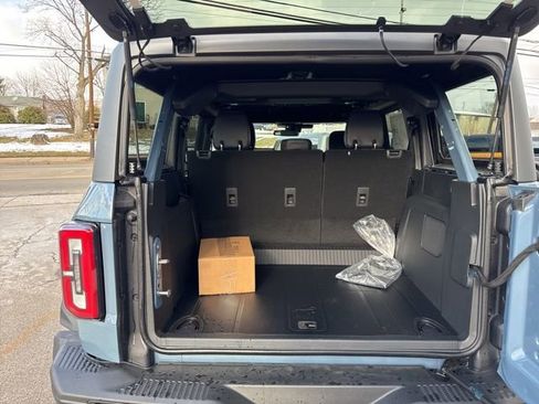 New 2025 Ford Bronco Badlands w/ Sasquatch Package AWD/4WD image 46