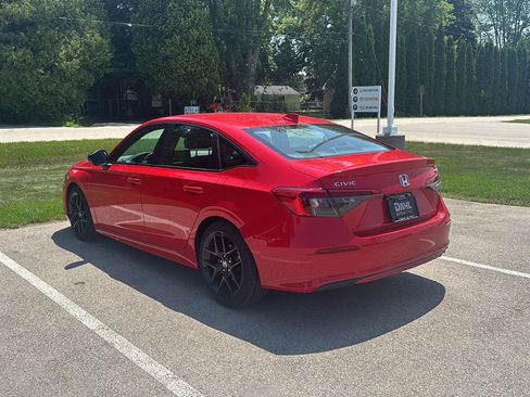 Used 2023 Honda Civic Sport image 16