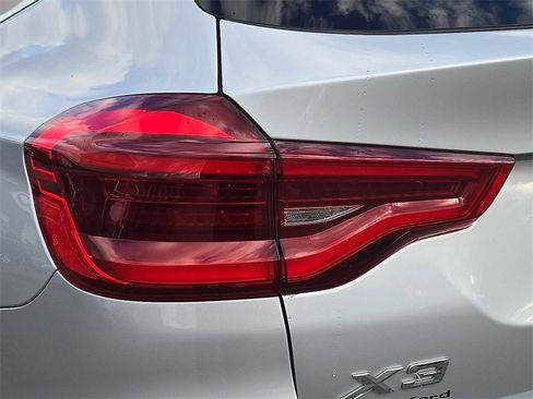 Used 2019 BMW X3 xDrive30i w/ Executive Package image 10
