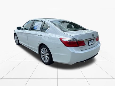 Used 2015 Honda Accord EX image 6