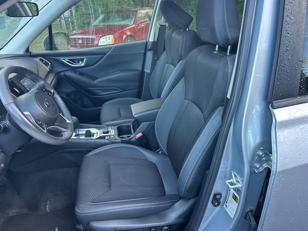 Certified 2023 Subaru Forester Premium AWD/4WD image 15
