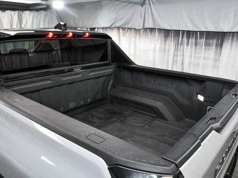 Used 2024 GMC Hummer EV 3X image 87