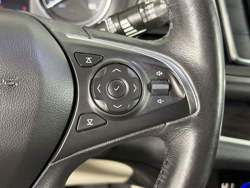 Certified 2021 Buick Enclave Essence w/ Sound and Sites Package image 27