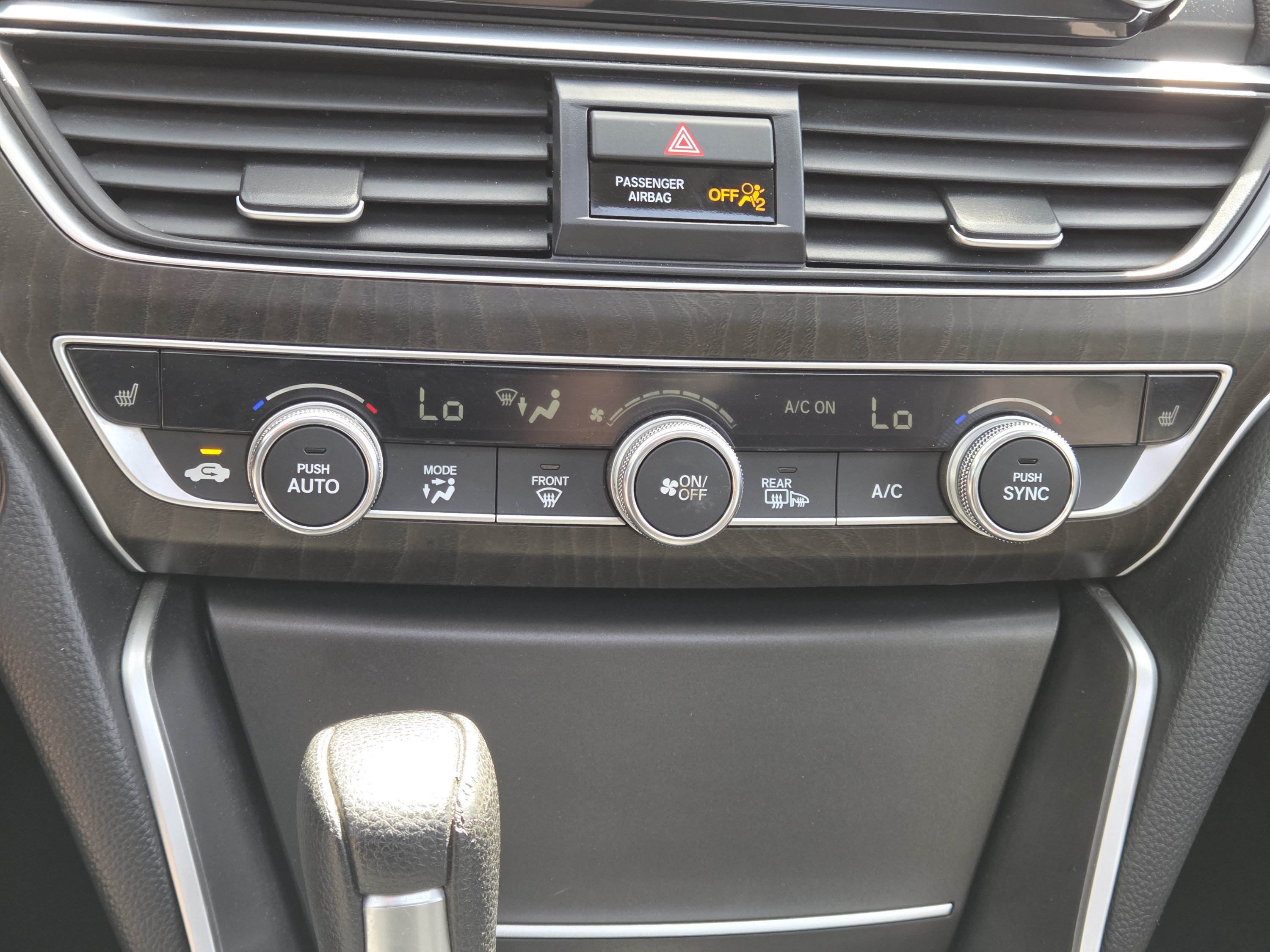 Used 2020 Honda Accord EX image 31