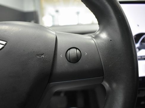 Used 2019 Tesla Model 3 Long Range image 29